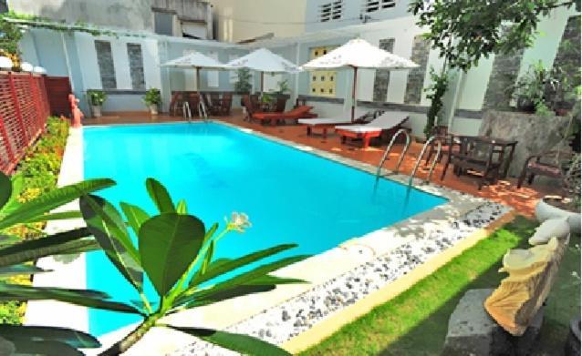 Violet Hotel Nha Trang Esterno foto