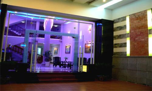 Violet Hotel Nha Trang Esterno foto